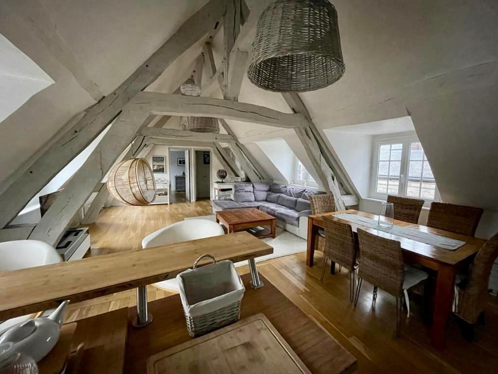 Sous Les Clochers De Rouen - Spacieux Logement Luaran gambar